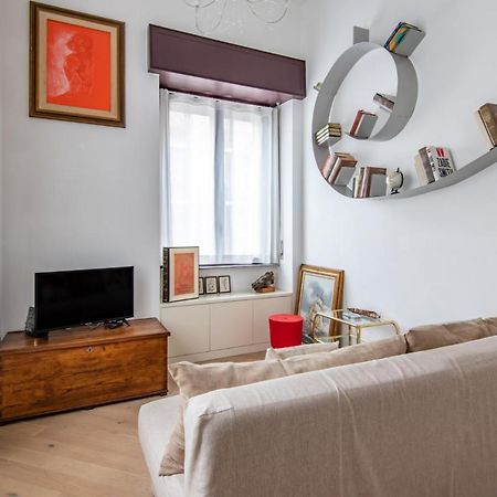 Easylife - Coccole E Comfort - Bilocale Caldo Ed Accogliente A Due Passi Dai Navigli E Metro Verde มิลาน ภายนอก รูปภาพ