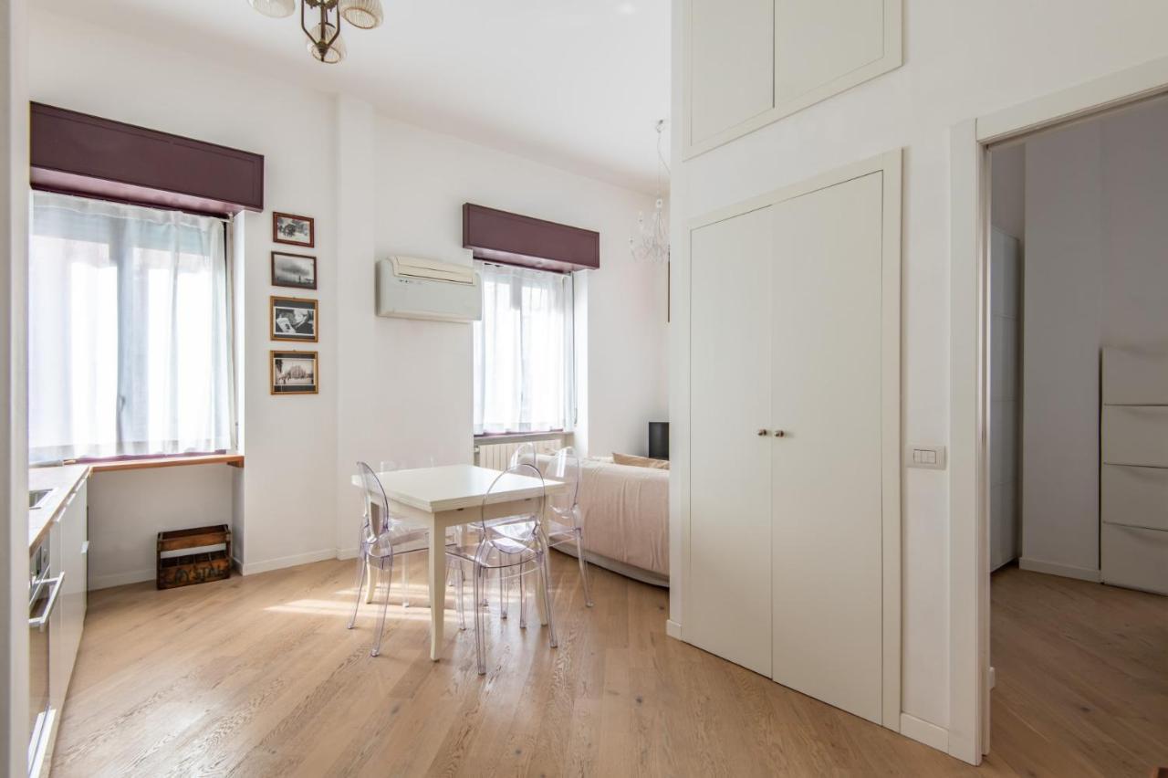 Easylife - Coccole E Comfort - Bilocale Caldo Ed Accogliente A Due Passi Dai Navigli E Metro Verde มิลาน ภายนอก รูปภาพ