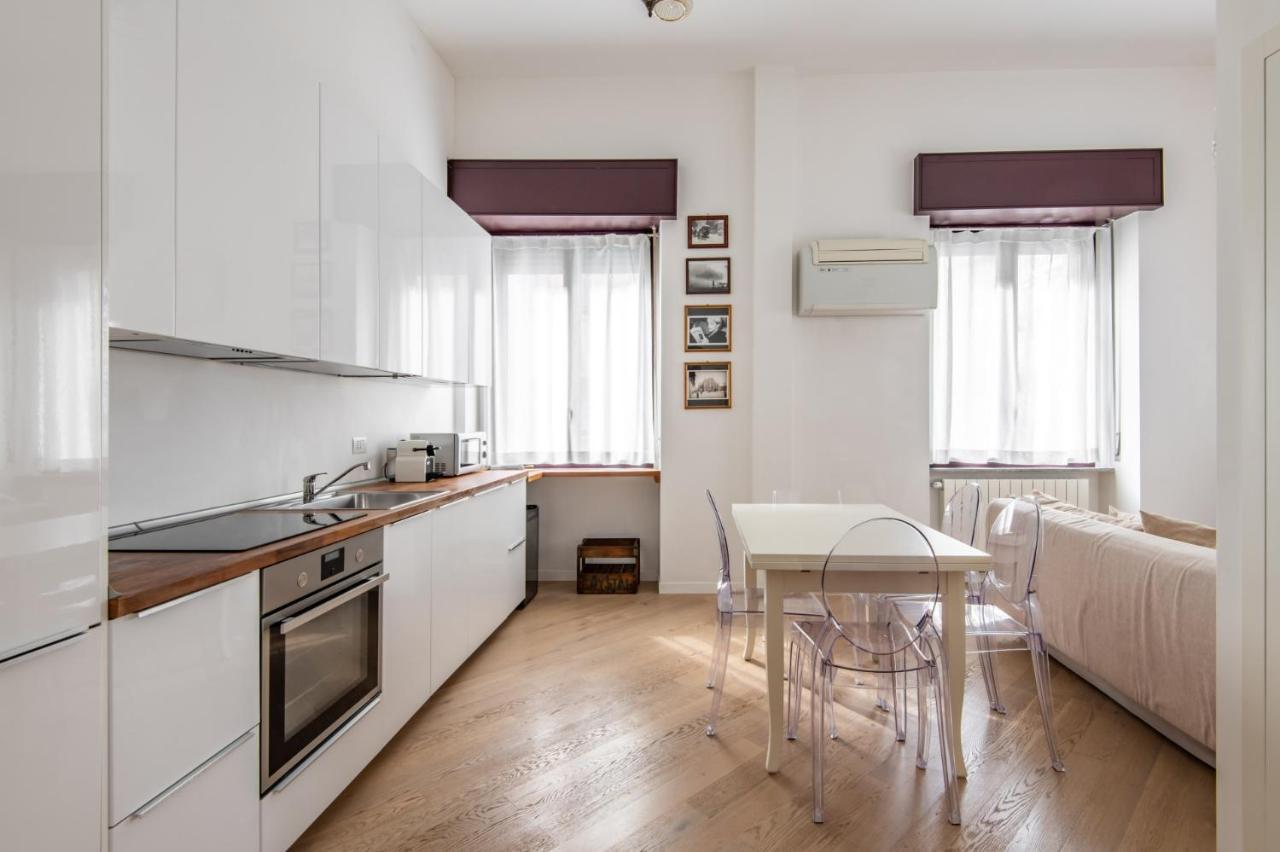 Easylife - Coccole E Comfort - Bilocale Caldo Ed Accogliente A Due Passi Dai Navigli E Metro Verde มิลาน ภายนอก รูปภาพ